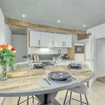 1 Bedroom Lovely In *